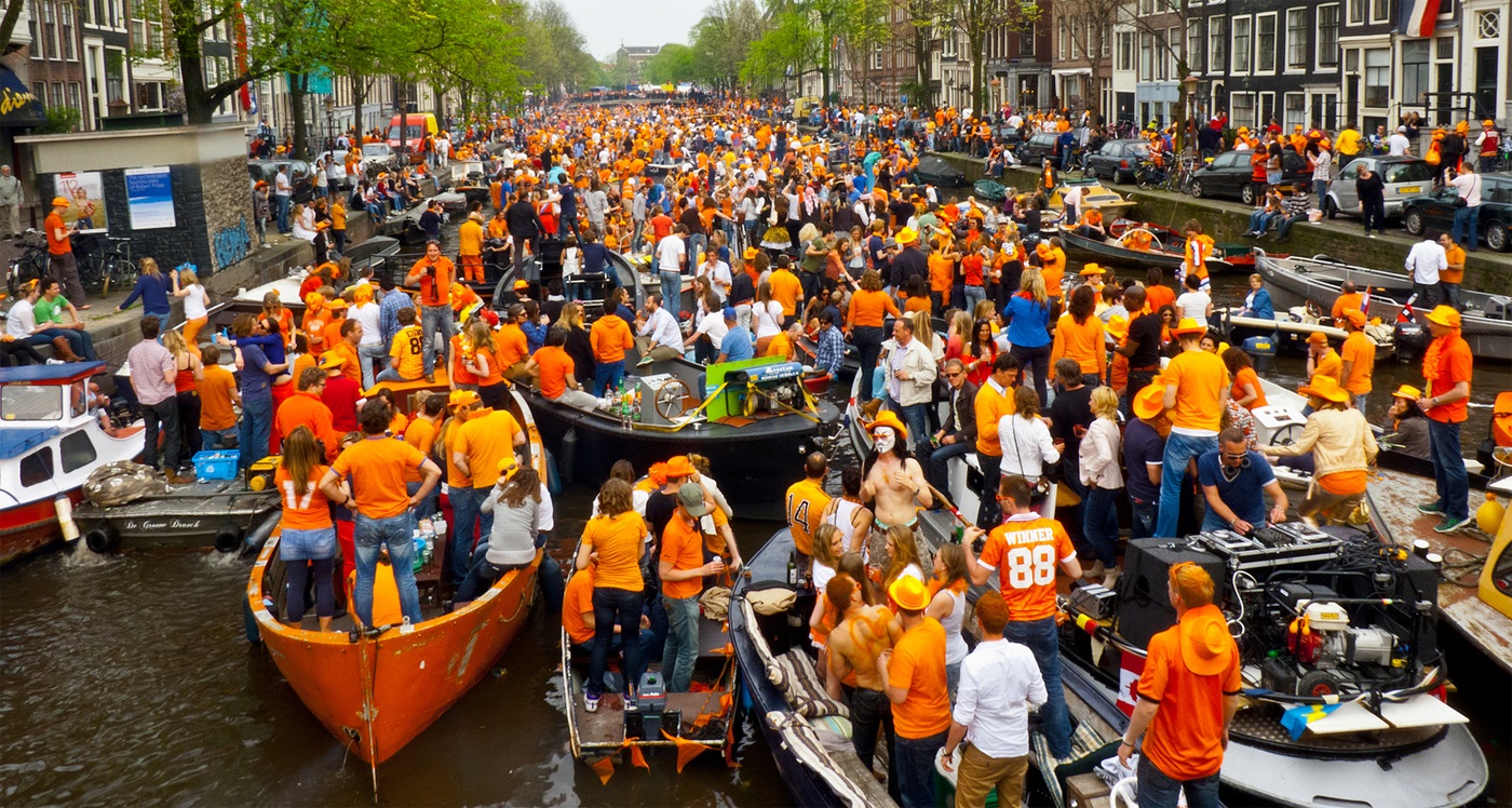 10 festivales locos en Europa-King's Day Países Bajos