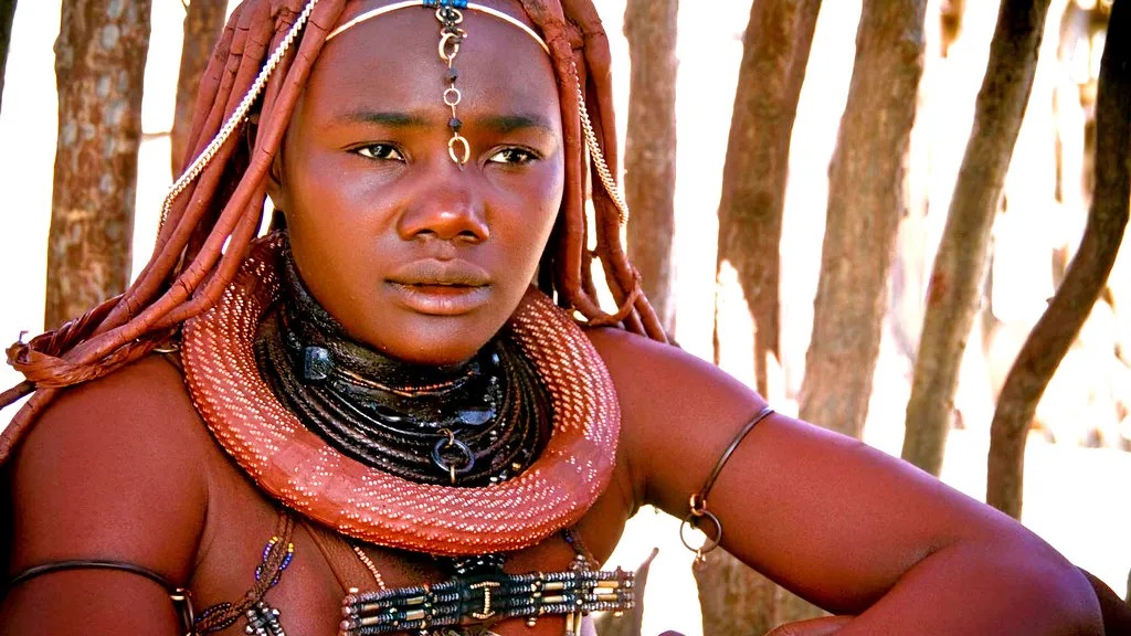 Cultura Himba y sus Tradiciones Ancestrales namibia