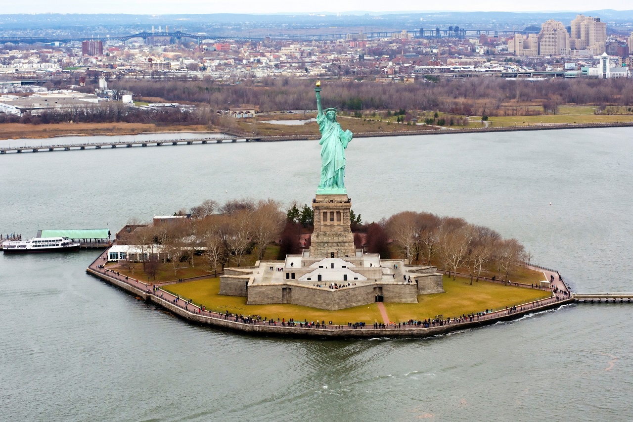 La Estatua de la Libertad y Ellis Island