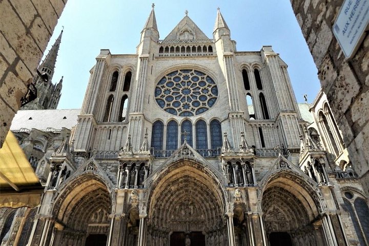Excursión privada a la Catedral de Chartres desde París