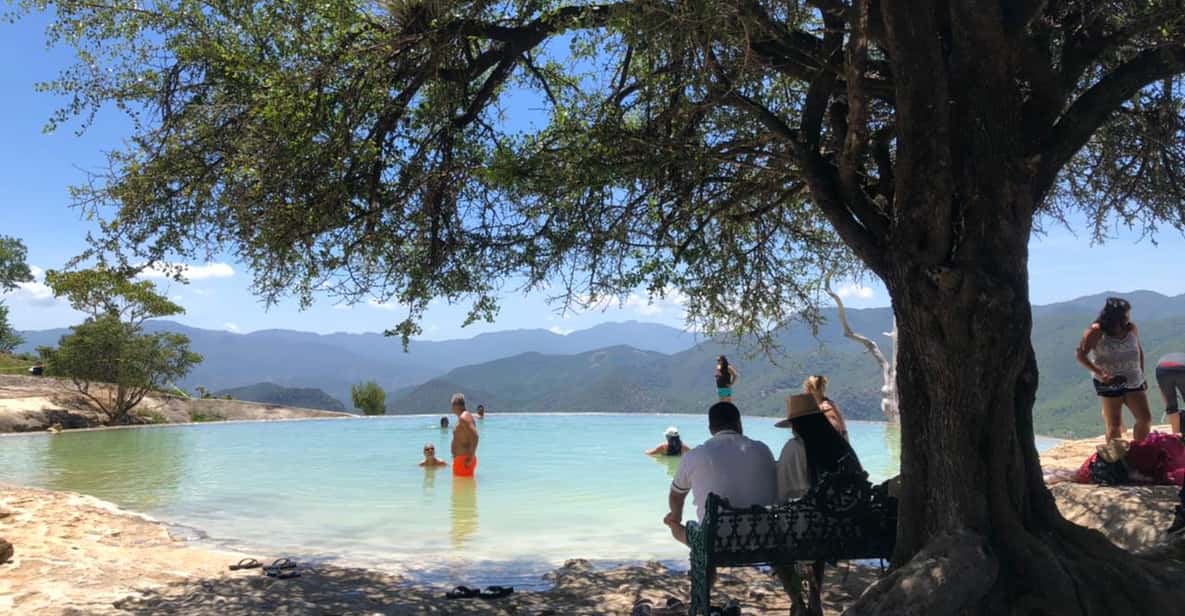 Desde Oaxaca de Juárez: Hierve el Agua y Destilería de Mezcal ...