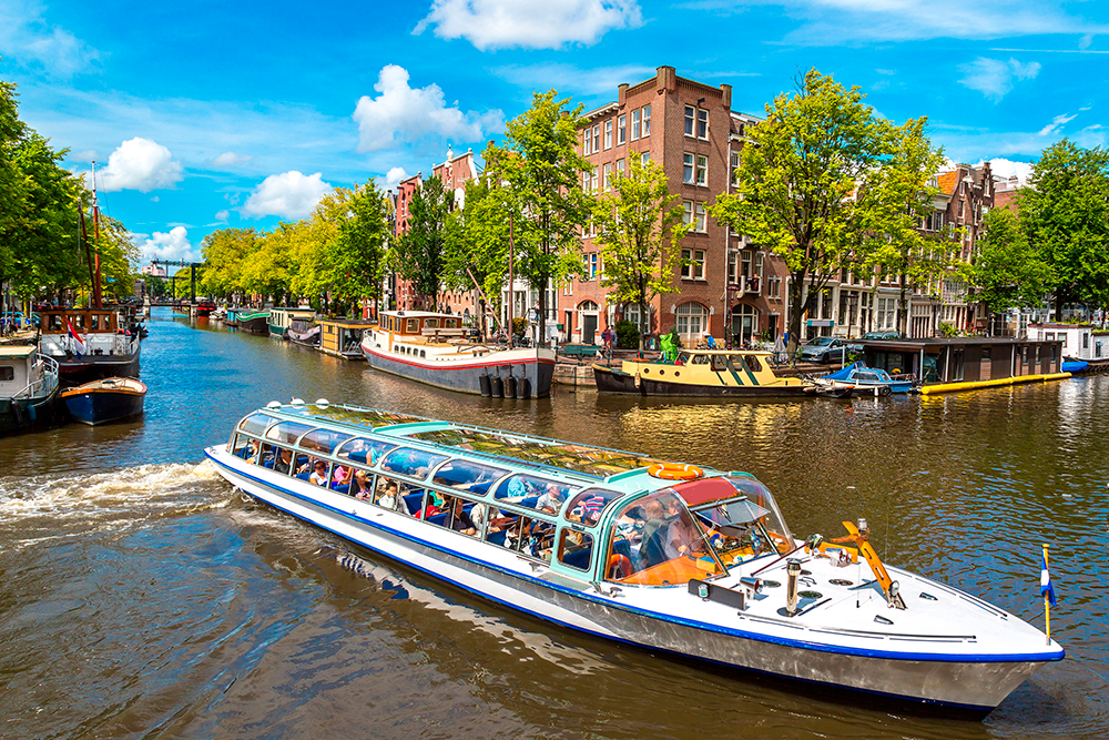 Reserve Tour Paseo en Barco en úmsterdam Con Guía en Español ...