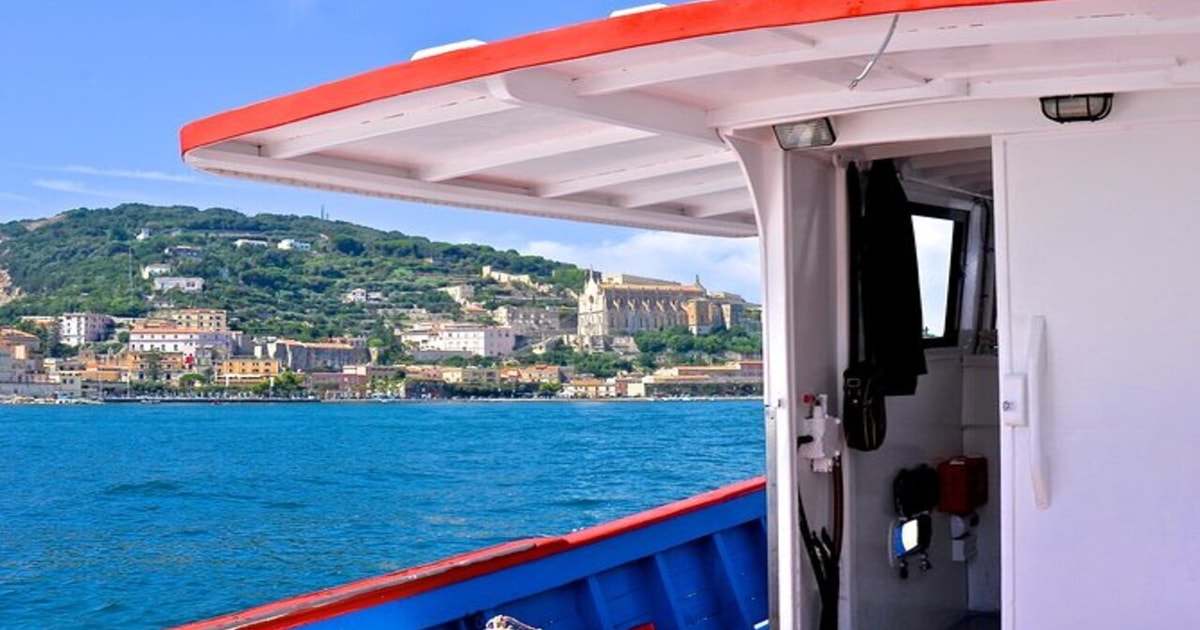 Sperlonga: Excursión Privada en Barco a Gaeta con Pizza y Bebidas ...
