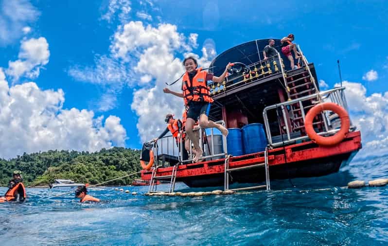 Koh Chang: Excursión a las 4 islas en barco grande para hacer ...