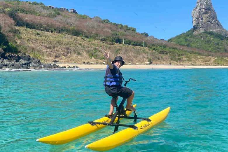 Tour en bicicleta acuática por Fernando de Noronha - Civitatis