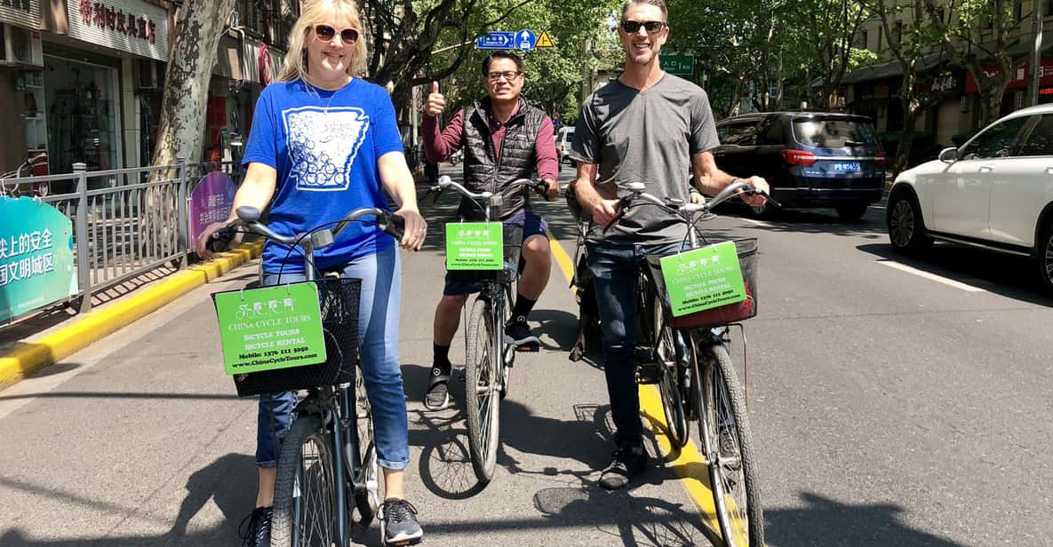 Tour de Medio Día en bicicleta por la Ciudad de Shanghai ...