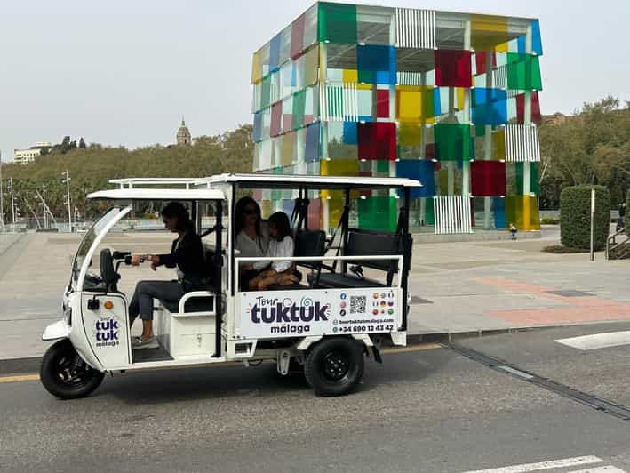 Tour TukTuk Málaga | GetYourGuide
