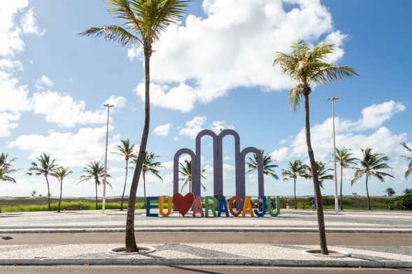 Tour por aracaju y praia de aruana - reserva en civitatis.com
