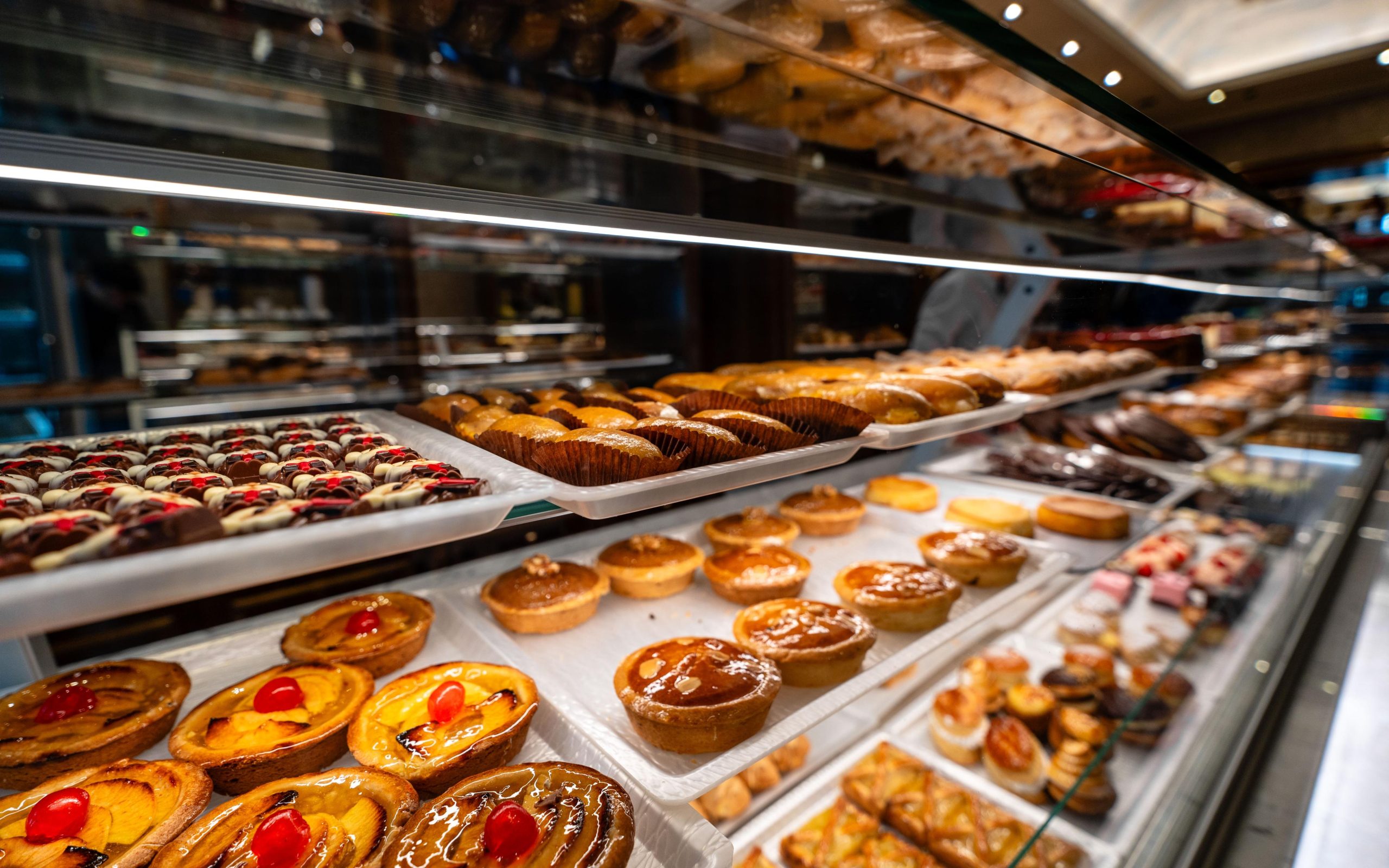 Tour Por Oviedo Con Degustacia de Moscovitas y Dulces Típicos en ...