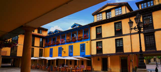 Tour privado por Oviedo ¡Tú eliges! - Reserva en Civitatis.com