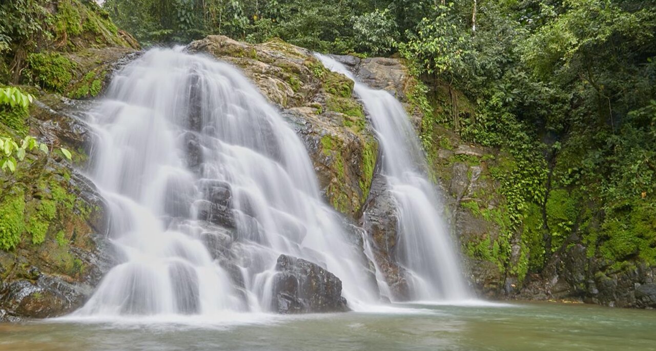 (2025) Cataratas Mulguri y Equitacia en Manuel Antonio