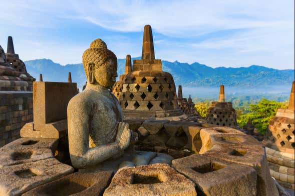 Excursión a Los Templos de Borobudur y Prambanan Desde Semarang