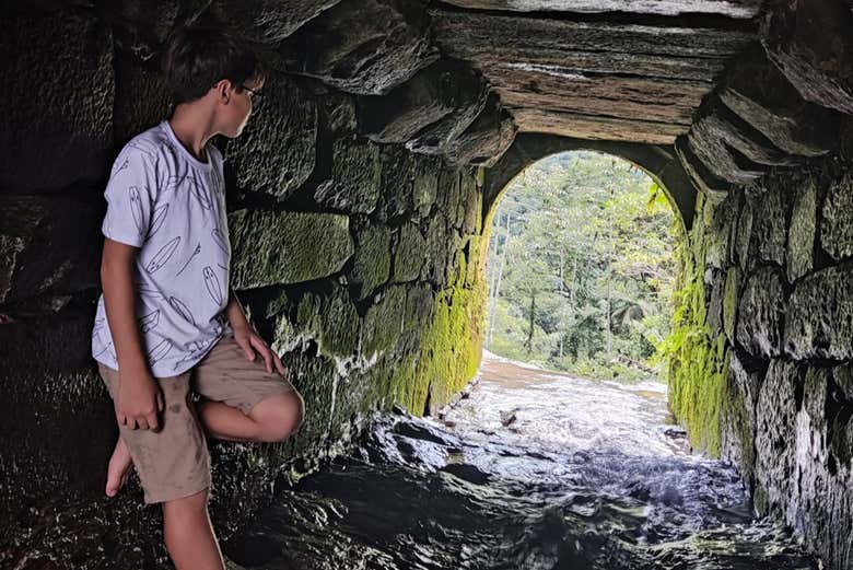 Viaje de un día a Mangaratiba y São João Marcos Archeological Park de ...