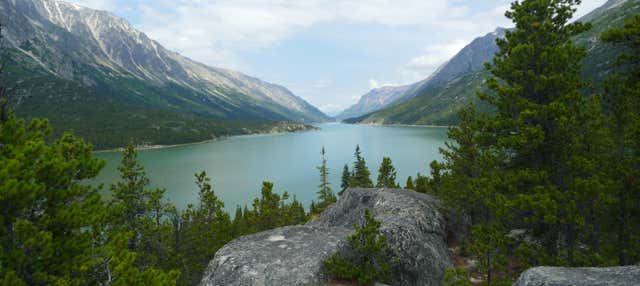Excursión al lago esmeralda y el desierto de Carcross desde ...