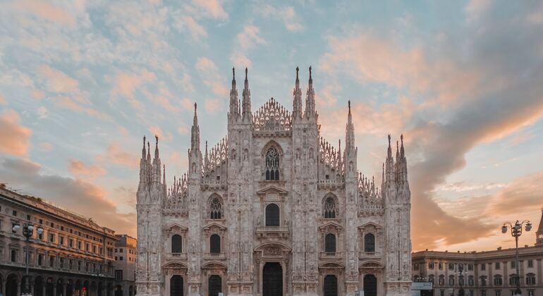 Tours gratis culturales un pastel en milan |