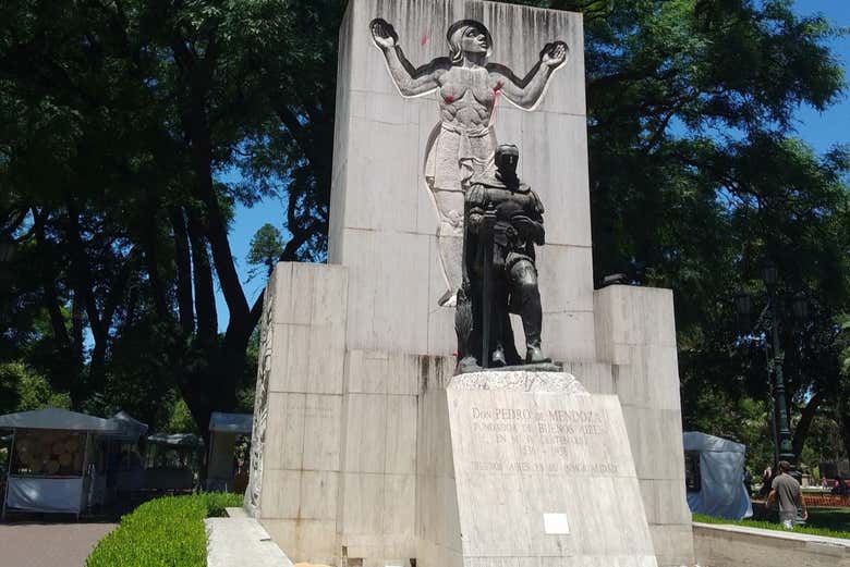 Tour gratuita por el Parque Lezama y El Museo Histórico Nacional ...