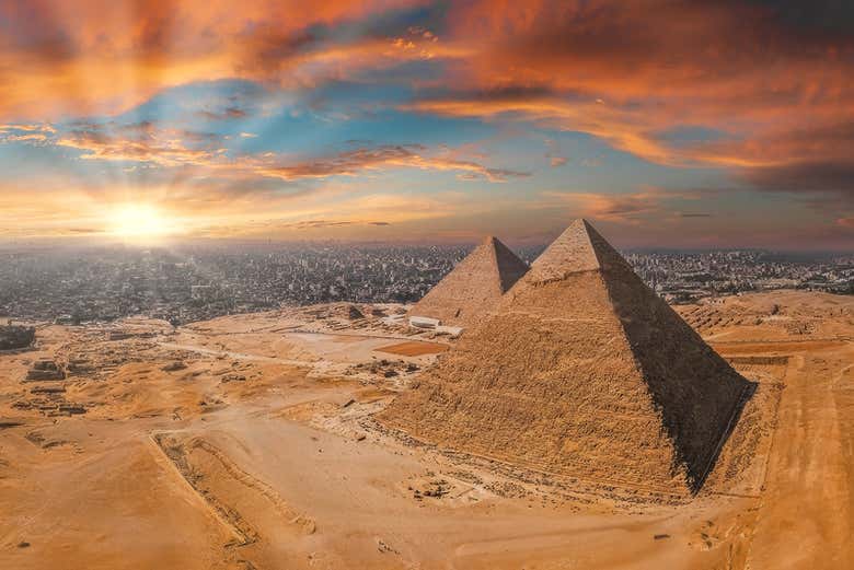 Paseo en Avioneta por Las Pirámides de Giza y El El Cairo