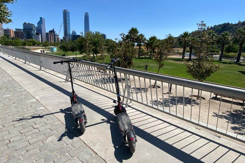 Tour en Patinete Eléctrico por El Cerro San Cristóbal, Santiago de ...