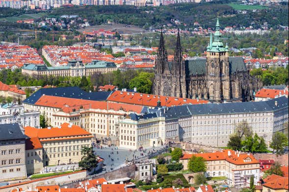 Visita Guiada Por El Castillo de Praga - Reserva en Civitatis.com