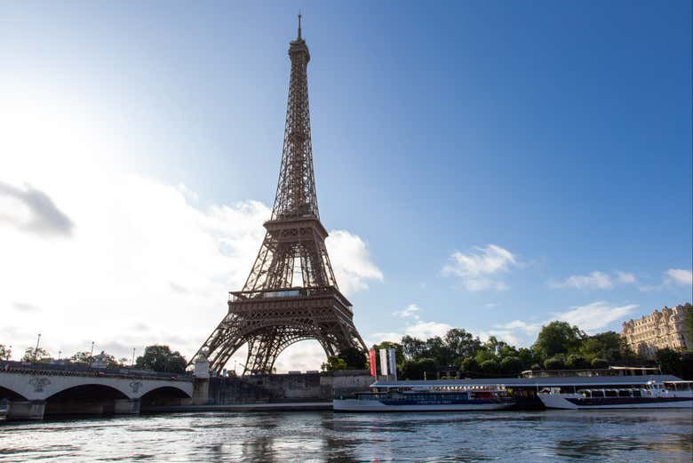 Visita Guiada Por la Torre Eiffel Con Subida A Pie, París - Opiniones
