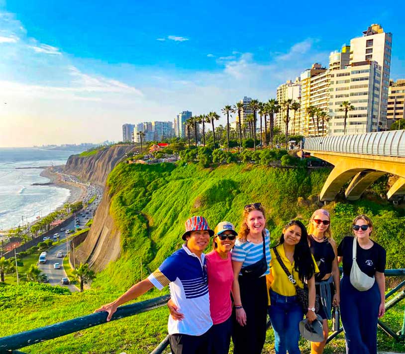 Tour a pie gratis Miraflores - Salidas Todos los Días