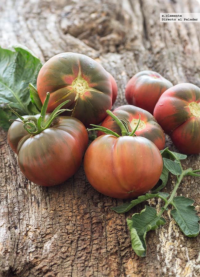 Descubre El Tomate Negro de Santiago.