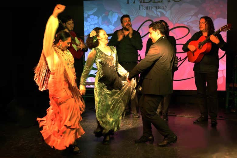 ESPECTÁCULO FLAMENCO EN ELBAO LOS CANASTEROS EN MALAGA - CIVITATIS