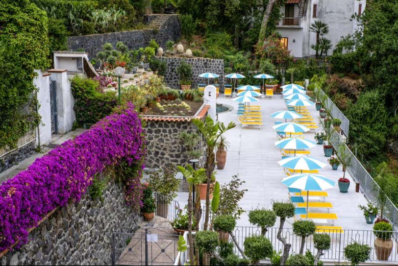 Excursión A Unas Termas de Ischia Desde Nápoles - Civitatis.com