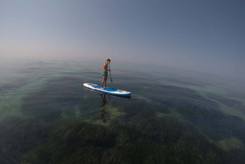 Paddle Surf en Cala Manbrù en Agrigento - Libro en Civitatis.com