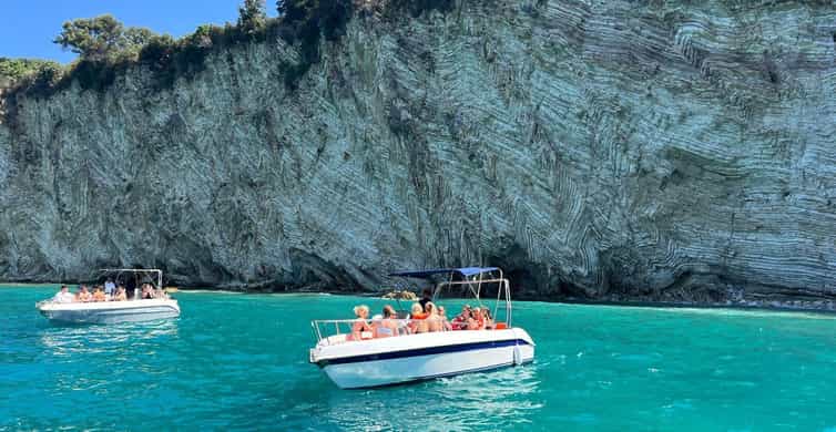 Sarandë: Tour en Barco por la Costa Norte, Paradas para Nadar y Hacer Snorkel