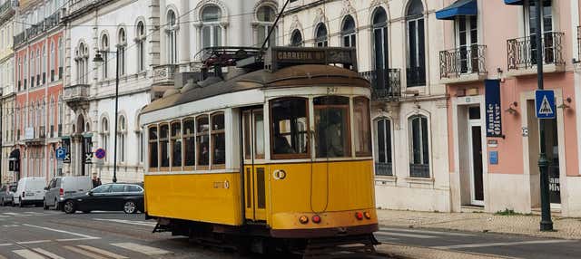 Tour Por El Barrio del Príncipe Real En Lisboa - Civitatis.com