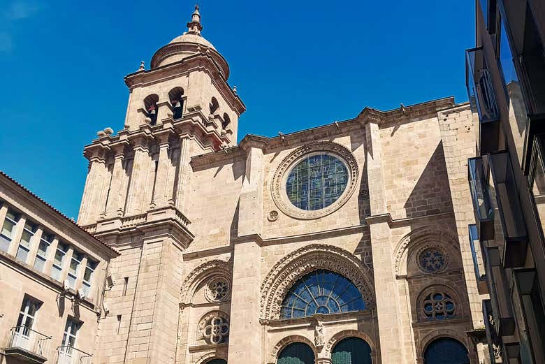 Tour Por la Catedral de Orense Con Subida a la Torre en Orense ...