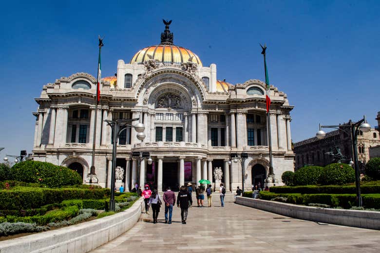 Visita Guiada Por El Palacio de Bellas Artes, Ciudad de México