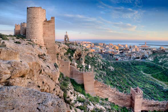 Visita Guiada Por la Alcazaba de Almería - Civitatis.com