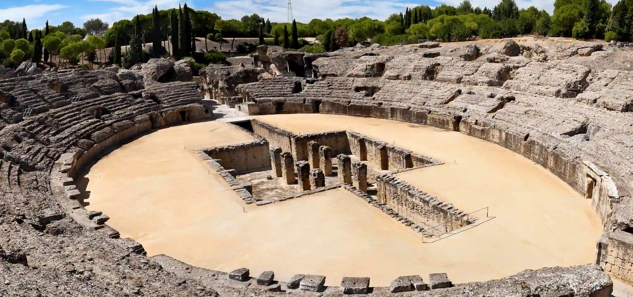 Excursión Ruinas de Itálica Desde Sevilla 2025 - La Belle Sevilla