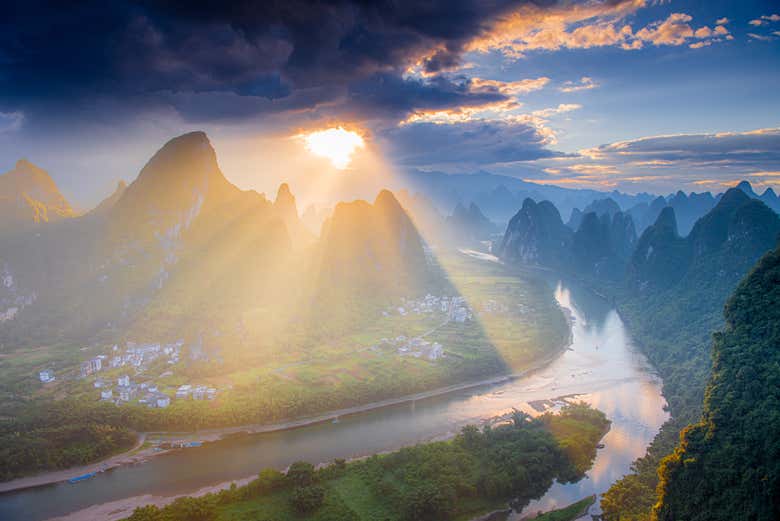 Excursión Privada a la Montaña Xiangggong Al Amanece Desde Guillin ...