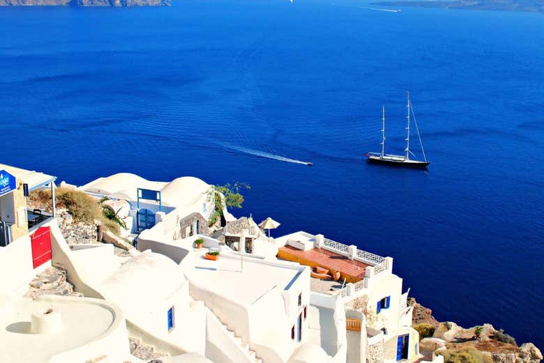 Ferry Entre Atenas y Santorini - Reserva Online en Civitatis.com