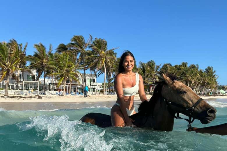 Paseo A Caballo por la Playa de San Luis, San Andrés - Civitatis