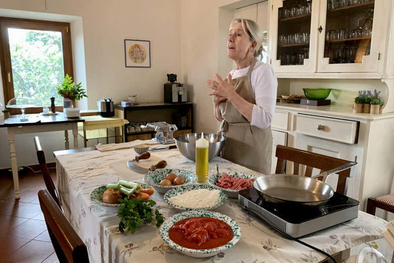 TILER DE PASTA ITALIANA EN VINCI - Reserva en Civitatis.com