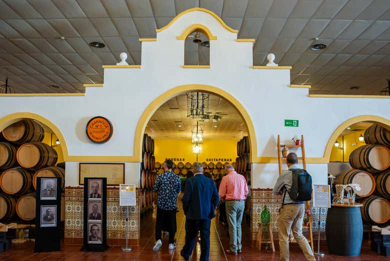 Visita A Las Bodegas Quitapenas, Málaga - Civitatis.com