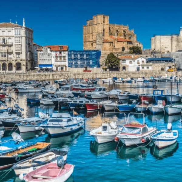 Visita Guiada Por Castro Urdiales - Reserva en Caminoon.com