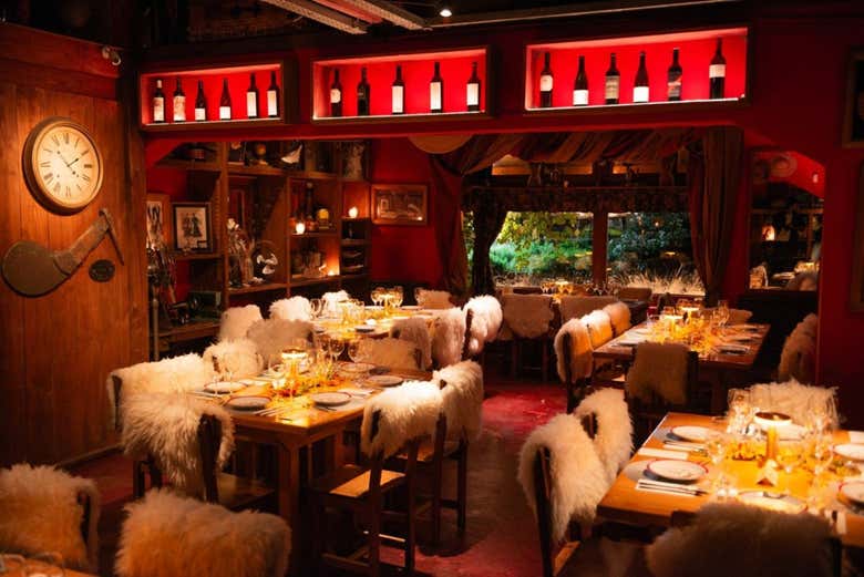 Cena y Espectáculo de Tango en El Restaurte El Mallín, Bariloche ...