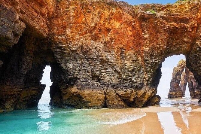 Excursión A Playa de Las Catedrales, Lugo y Ribadeo Desde Santiago de Compostela