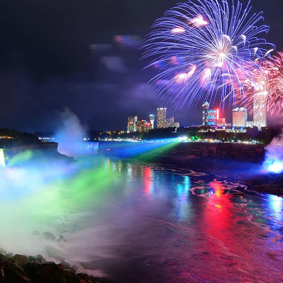Desde Toronto: Visita Nocturna A Las Cataratas del Niágara Con ...