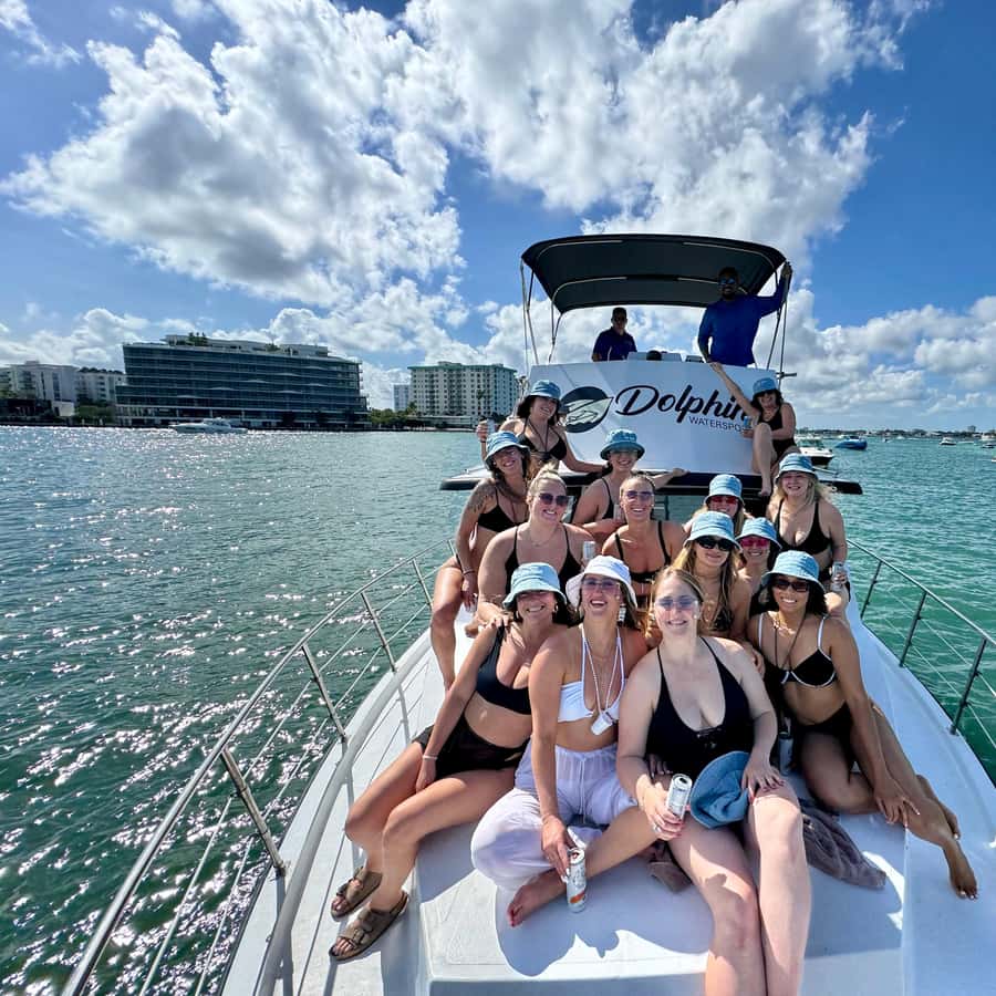 Fiesta en Yate en Miami para 34pp Desprecedida de Soltera Fiesta de ...