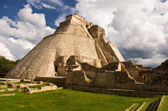 Excursión A Uxmal y Kabah Desde Mérida - Civitatis.com