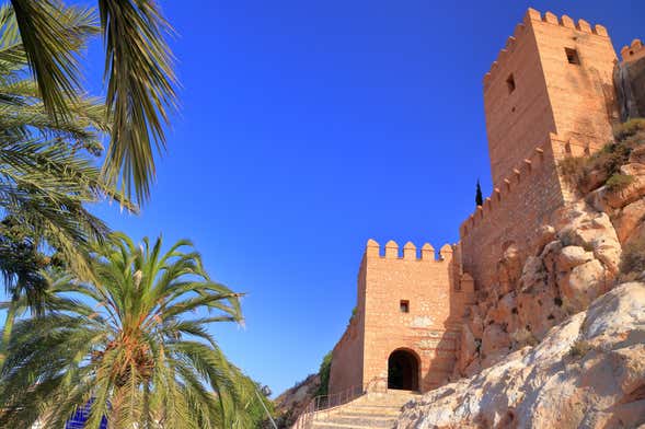 Tour gratuita por la Alcazaba de Almería - Reserva en Civitatis.com