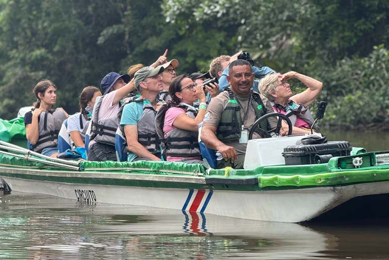 Tour en Lancha por el Parque Nacional Tortuguero - Civitatis.com