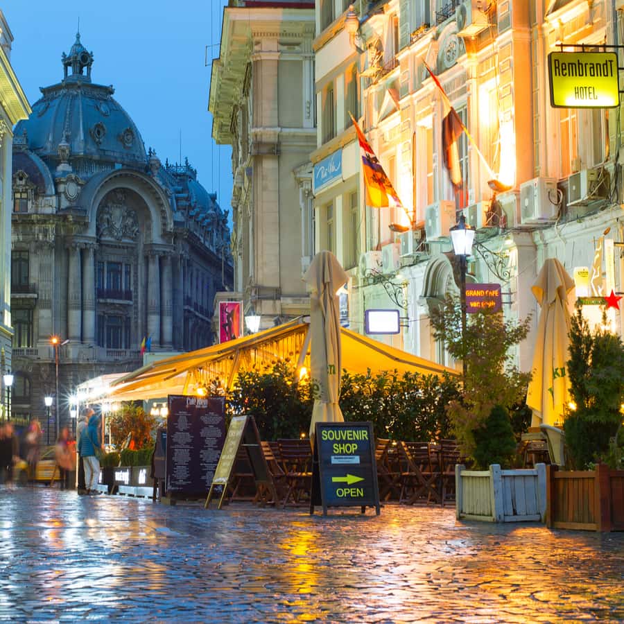 Bucarest: Tour gastronómico a pie de 4 horas por el casco antiguo...